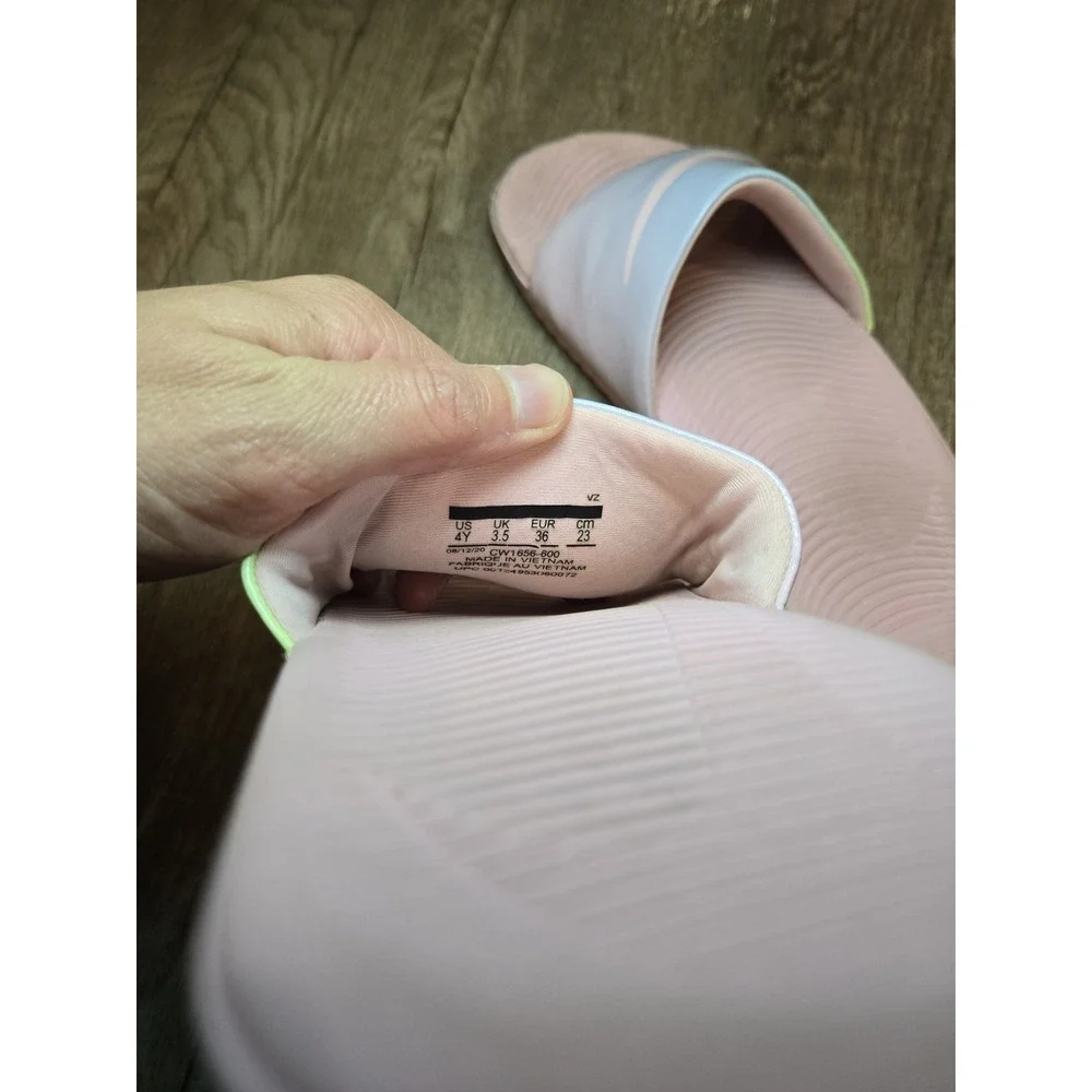 Nike Kawa SE2 Punch Slide Sandal CW1656-600 Pastel Pink‎ Kid Youth Size 4Y